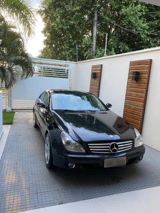 MERCEDES-BENZ CLS 500 5.0 AVANTGARDE V8 GASOLINA 4P AUTOMÁTICO